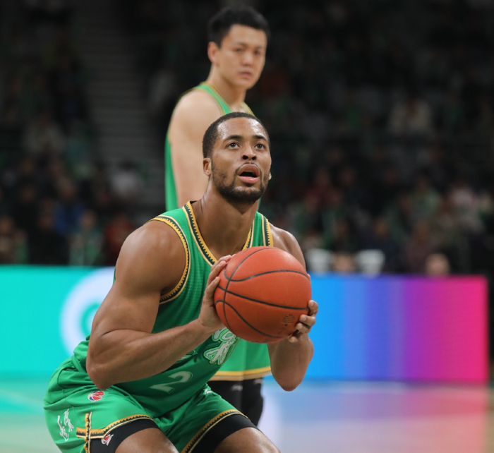 开云体育APP下载-辽宁四外配置好像不错?莱迪统治内线,两小外回暖,莫兰德基本盘|比赛|数据|哈维|季后赛|CBA_新浪体育_新浪新闻